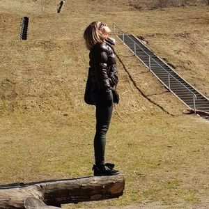 Meet your Posher, Jurgita